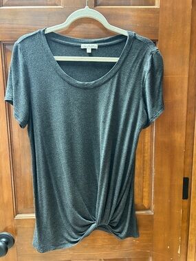 Nine Britton Charcoal Twist-Front Scoop Tee